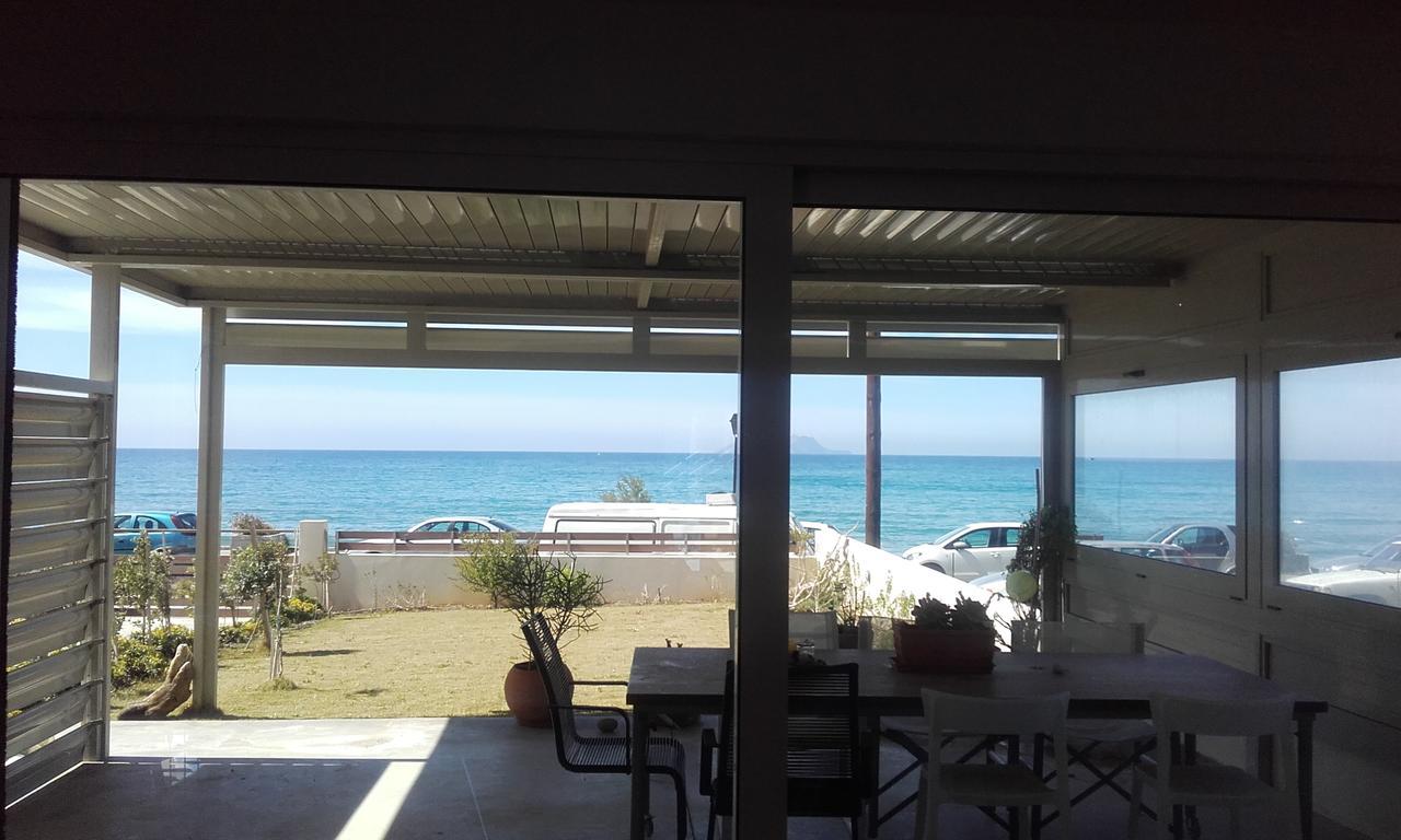 Rodia Beach Suites Kokkinos Pyrgos Zewnętrze zdjęcie