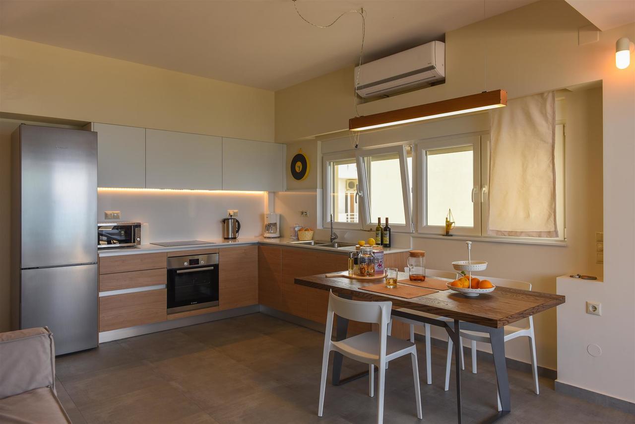 Rodia Beach Suites Kokkinos Pyrgos Zewnętrze zdjęcie