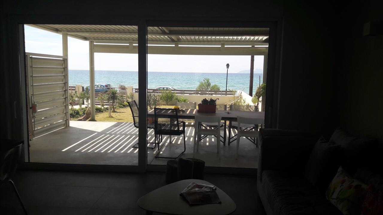 Rodia Beach Suites Kokkinos Pyrgos Zewnętrze zdjęcie
